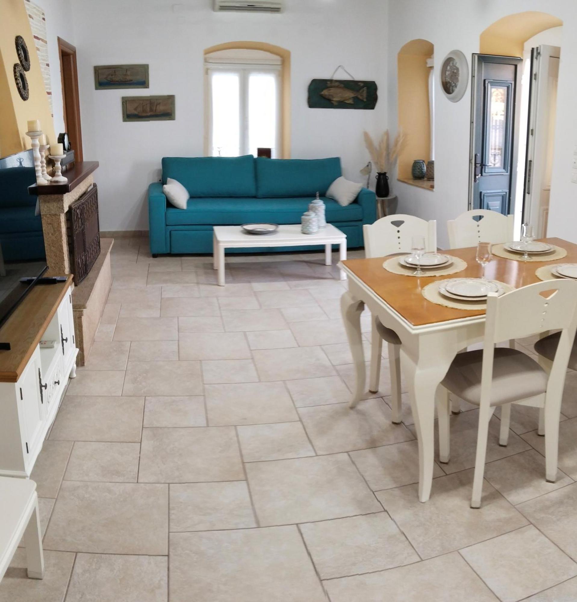 Appartement Sette Venti à Agia Marina  Extérieur photo